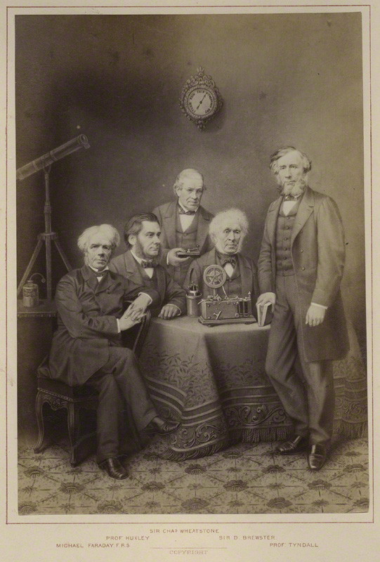 Uczeni i wynalazcy, wśród nich twórca stereoskopu Wheatstone`a
